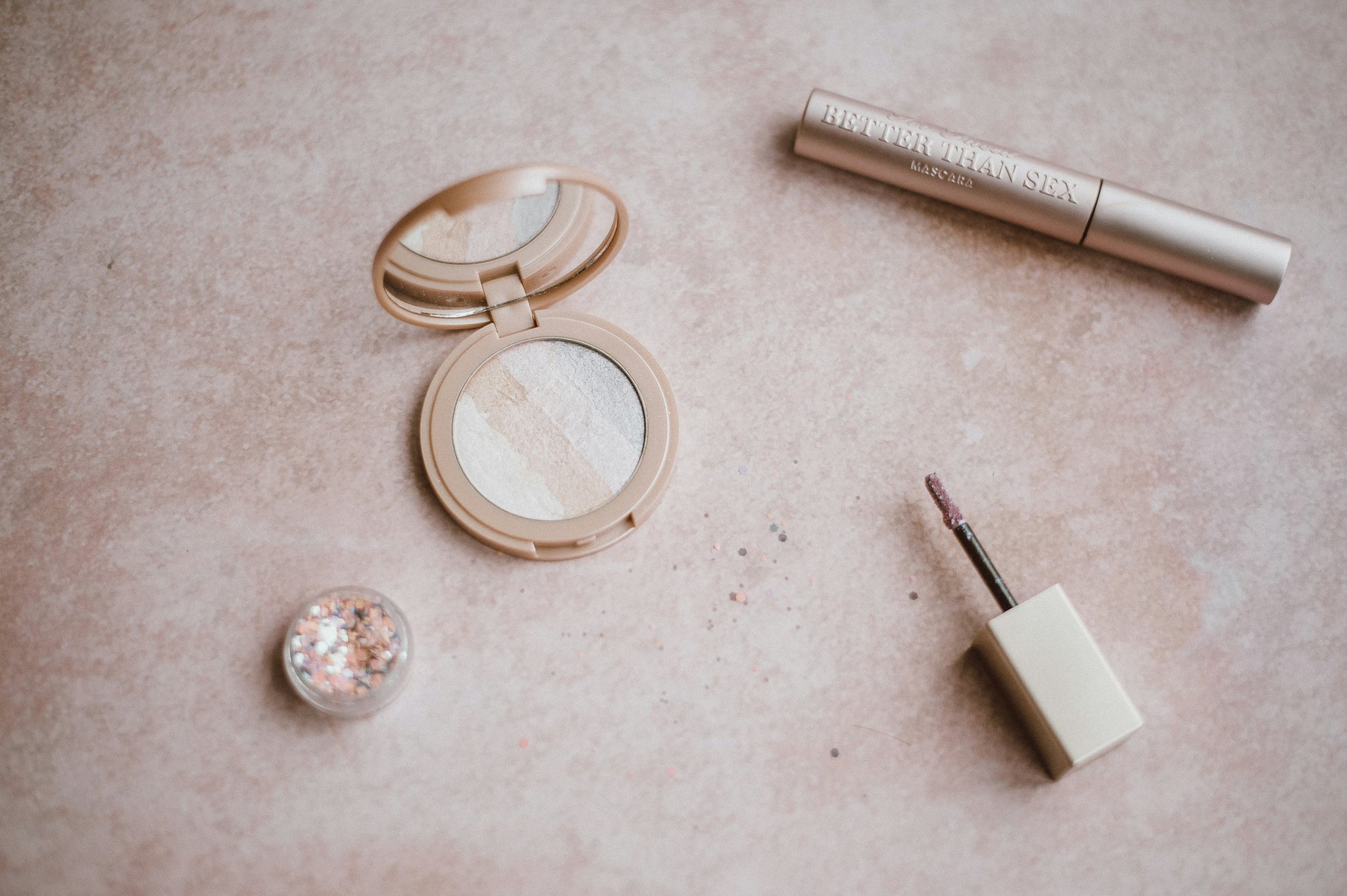 The Ultimate Guide to Finding the Perfect Hydrating Complexion Palette for Flawless Skin