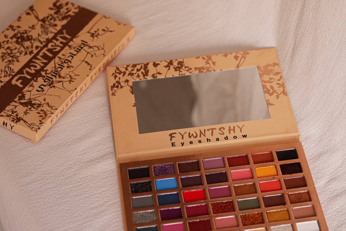 Visual showcase of top three recommended bold matte eyeshadow palettes